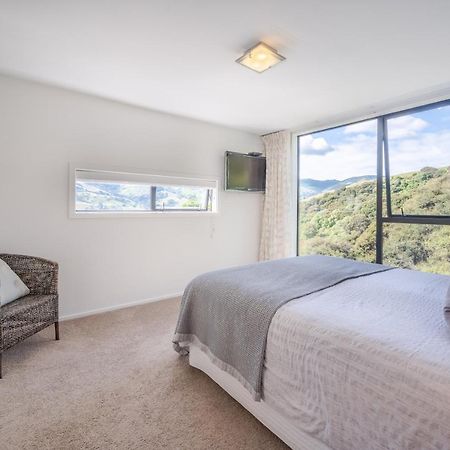 Million Dollar View - Takamatua Holiday Home Akaroa Exterior foto